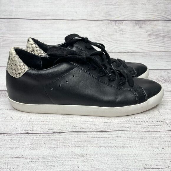 Banana Replublic Black Leather Sneakers women's‎ 8 FLAW - Picture 1 of 8